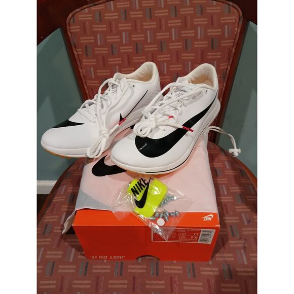 New Men's 9.5 Nike TJ Triple Jump Elite 2 Track Shoes White Black Spikes - Picture 2 of 10